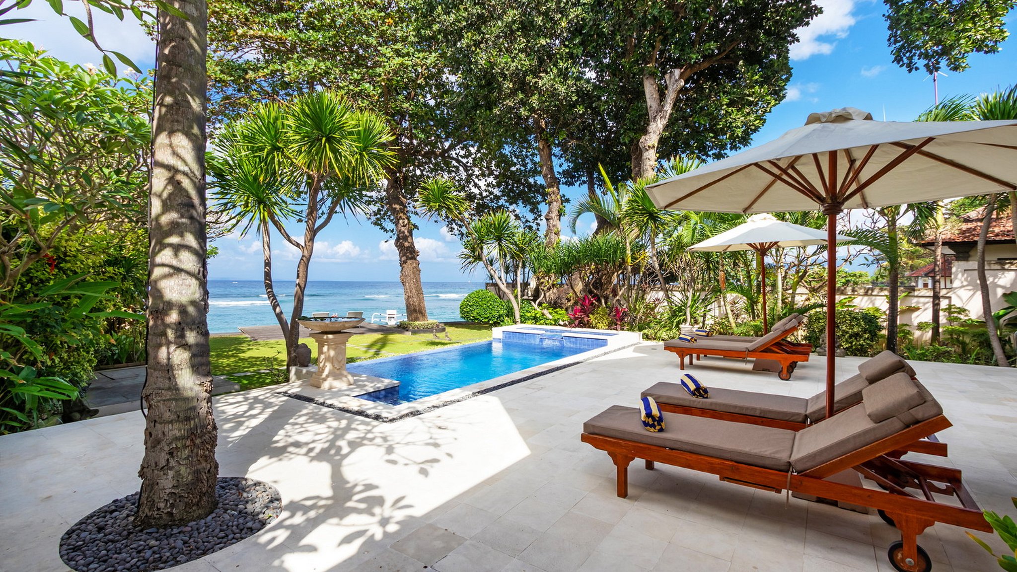 Image 1 of Villa Pantai Candidasa