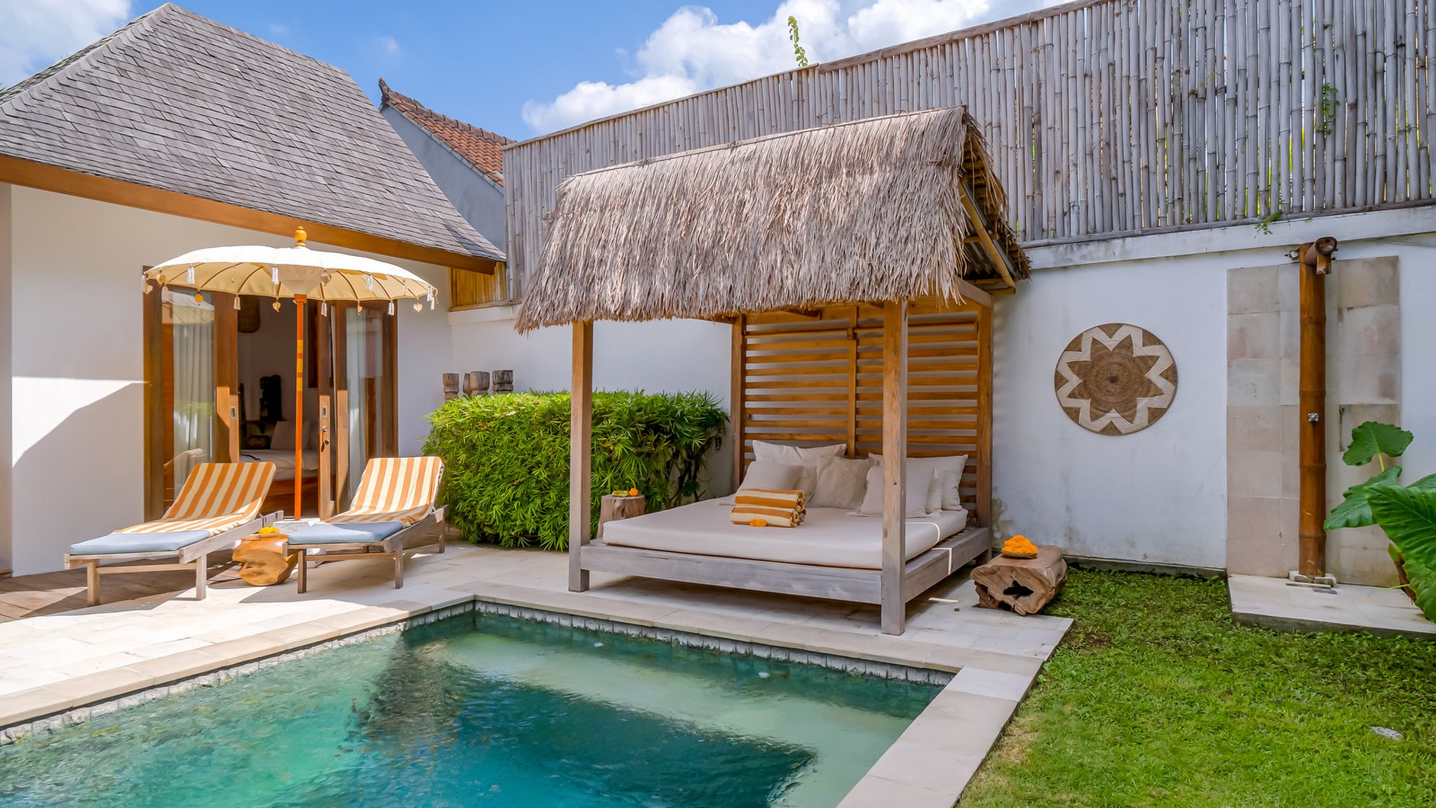 Villa Waterlily Gazebo